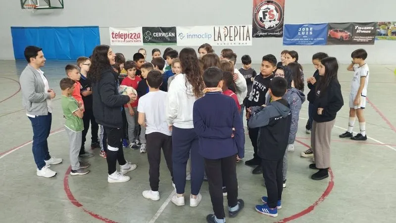 'Recreos con salud' ha arrancado en el colegio Carmen Martín Gaite
