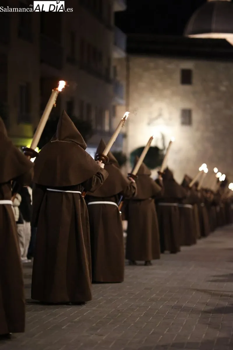 Procesión de la Hermandad Franciscana del Santísimo Cristo de la Humildad. Fotos: David Sañudo.