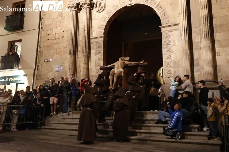 Procesión de la Hermandad Franciscana del Santísimo Cristo de la Humildad. Fotos: David Sañudo.