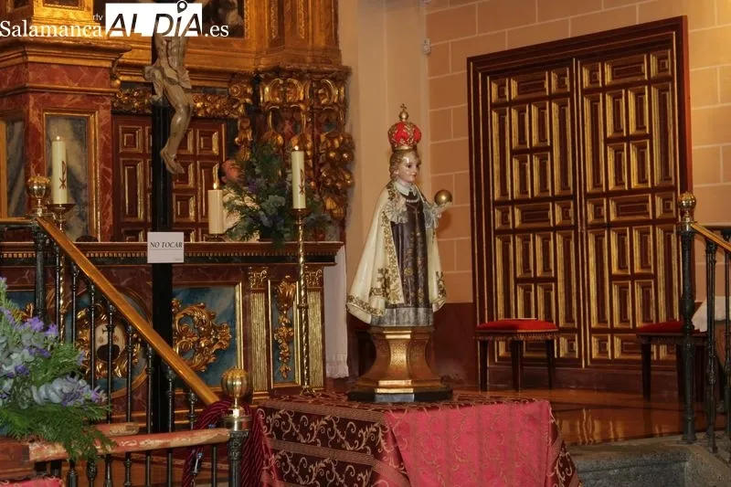 Foto 6 - Comienzan las actividades de Semana Santa con un V&iacute;a Crucis&nbsp;