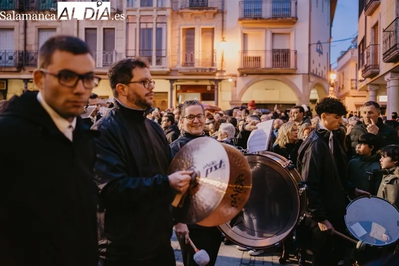 Foto 13 - Procesi&oacute;n del Santo Entierro en Alba de Tormes