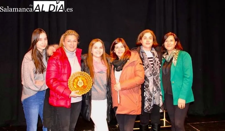 Foto 2 - El Ayuntamiento de Alba de Tormes rinde homenaje a cuatro mujeres con motivo del 8 de marzo