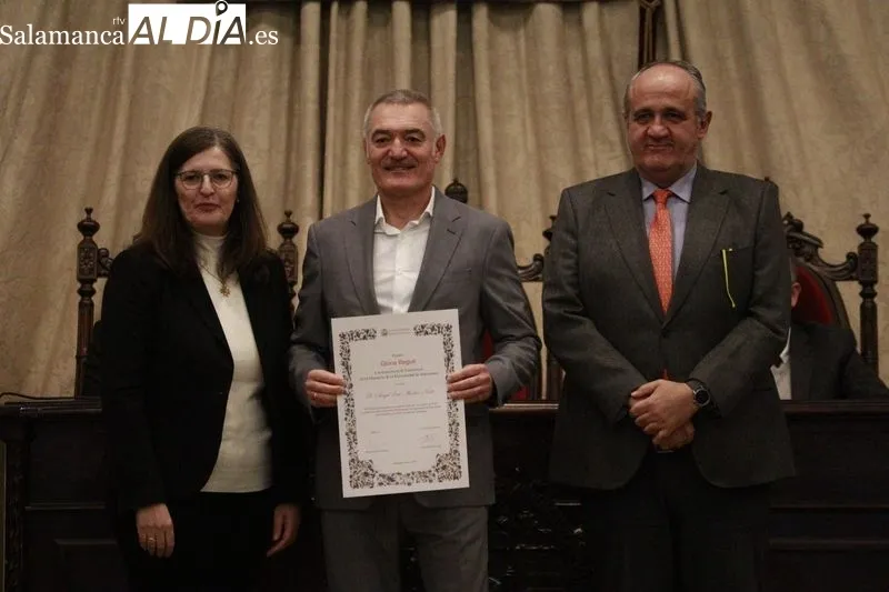 La USAL entrega los premios María de Maeztu y Gloria Begué | FOTOS: Raúl Riesgo 