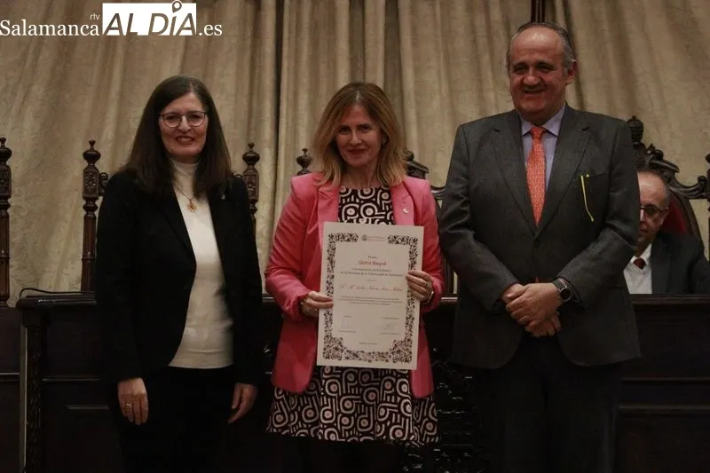 La USAL entrega los premios María de Maeztu y Gloria Begué | FOTOS: Raúl Riesgo 