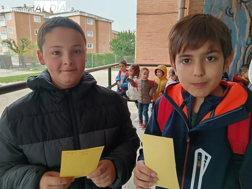 Recital de poemas en el CEIP Manuel Moreno Blanco con motivo del Día Mundial de la Poesía  