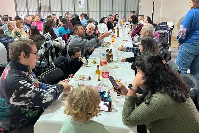 Hasta 81 comensales se metieron entre pecho y espalda un cocido con 9 sacramentos  