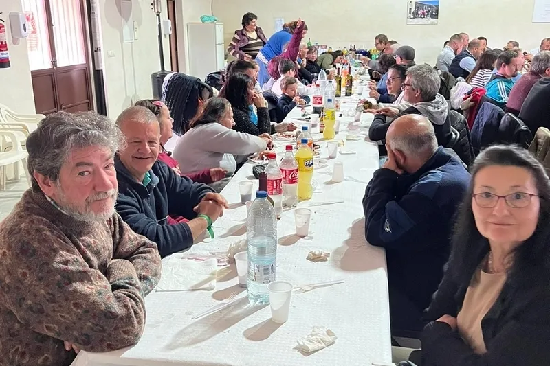 Hasta 81 comensales se metieron entre pecho y espalda un cocido con 9 sacramentos  
