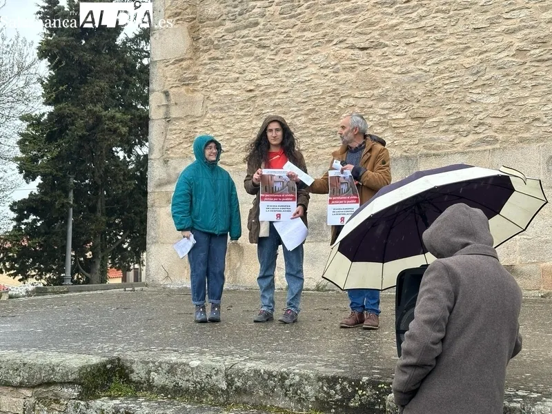 Lectura del Manifiesto en Monleras