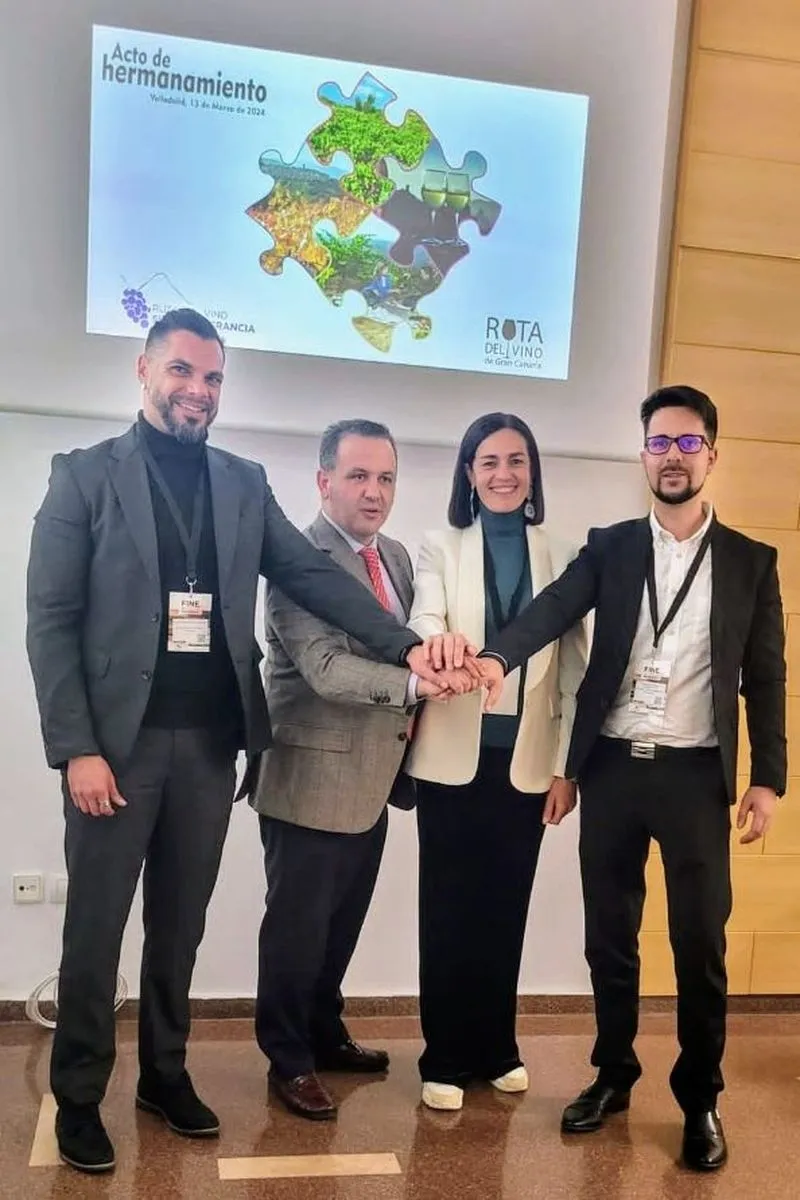 Acto de hermanamiento entre la Asociación Ruta del Vino Sierra de Francia y la Ruta del Vino de Gran Canarias