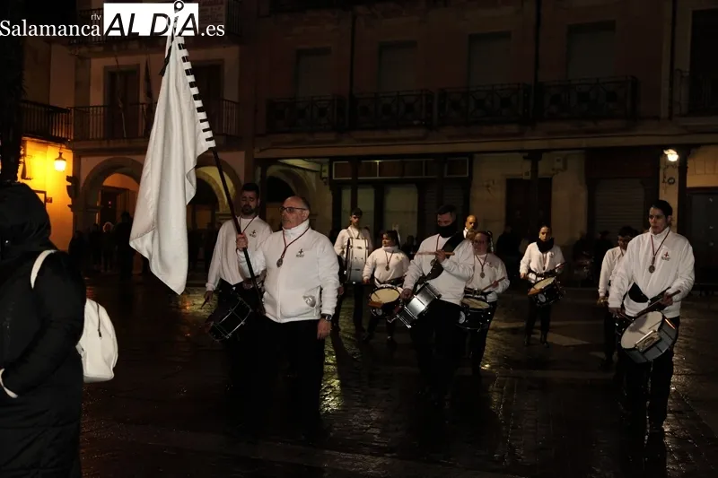 Foto 2 - Simb&oacute;lica procesi&oacute;n de la Virgen de la Esperanza y San Juan Evangelista