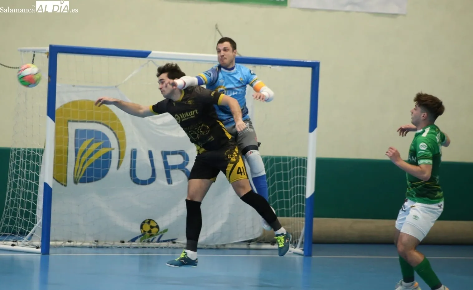 Foto 18 - El Lugo impone su calidad sobre el Piensos Dur&aacute;n Albense (2-7)