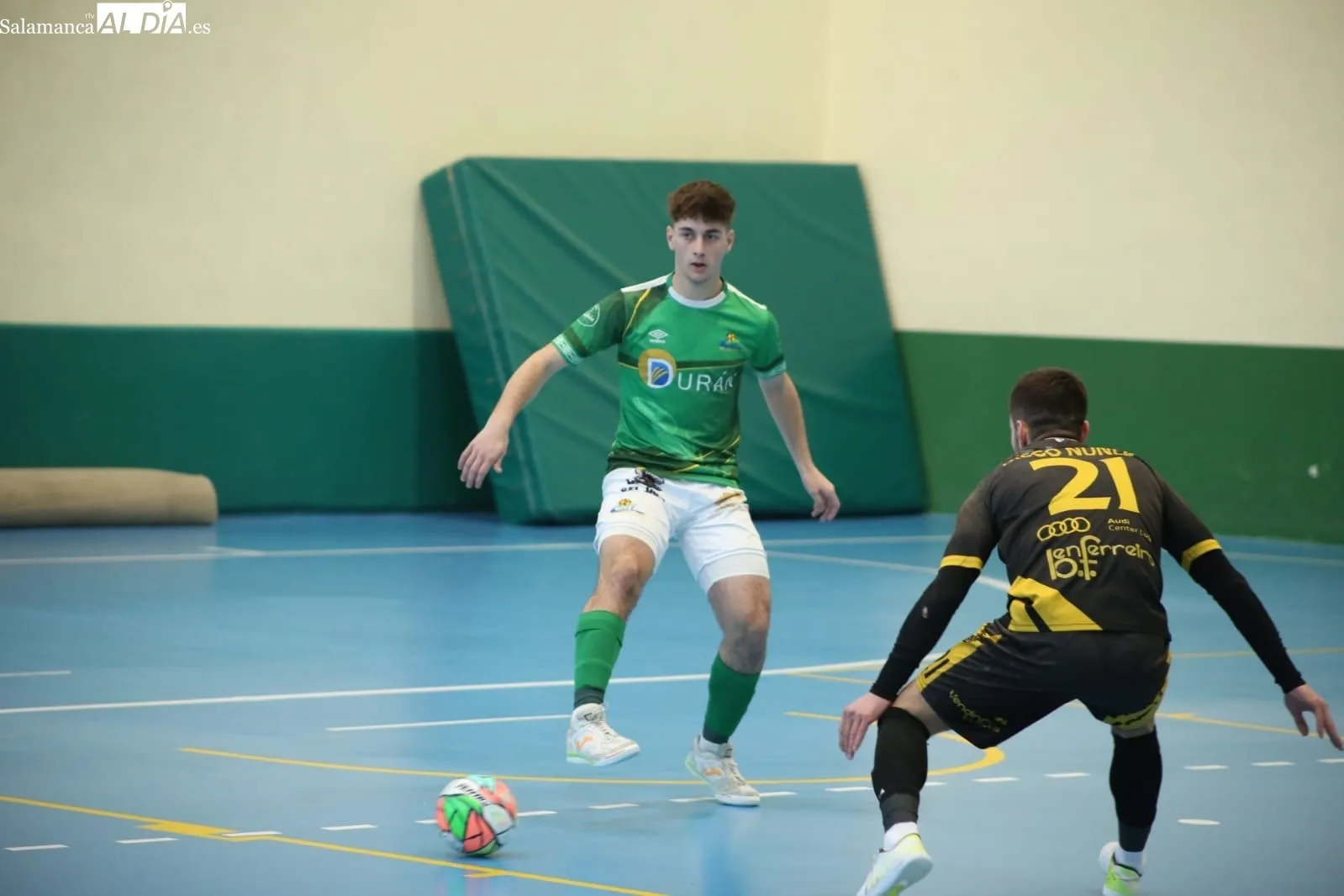 Foto 3 - El Lugo impone su calidad sobre el Piensos Dur&aacute;n Albense (2-7)