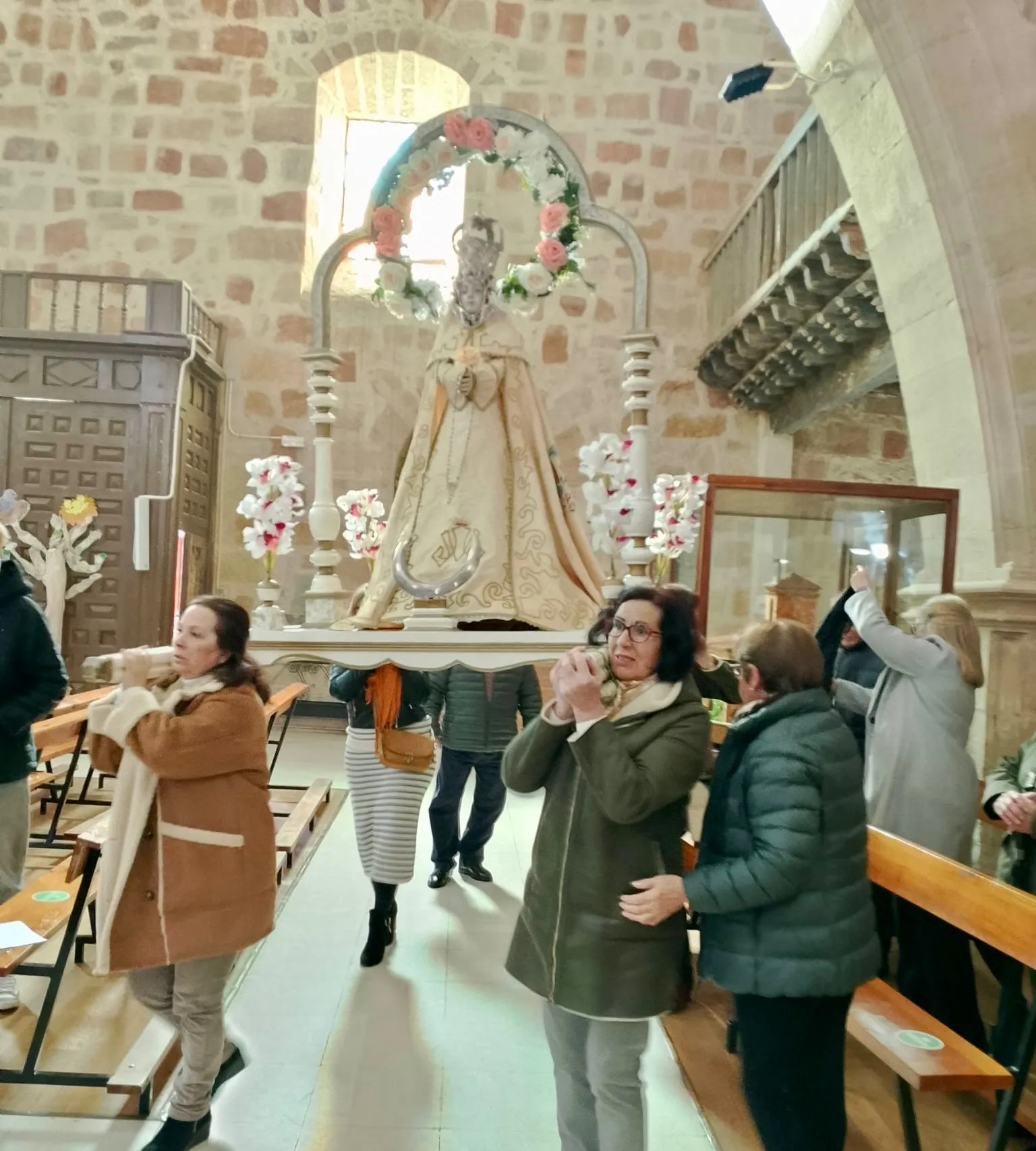 Villoruela vivía la celebración del resucitado en la parroquia