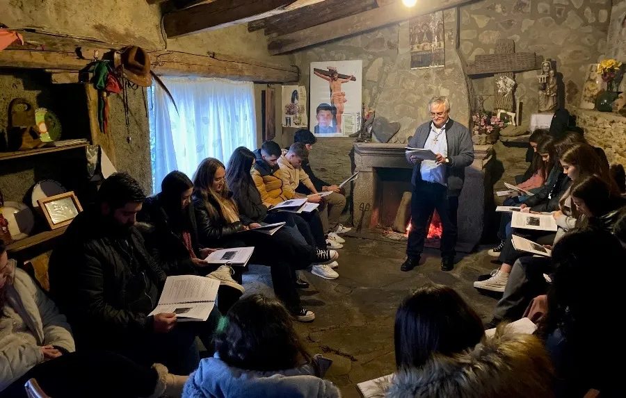 Foto 3 - Unos 30 adolescentes preparan La Pasi&oacute;n 2024, que evocar&aacute; las llagas de San Francisco de As&iacute;s