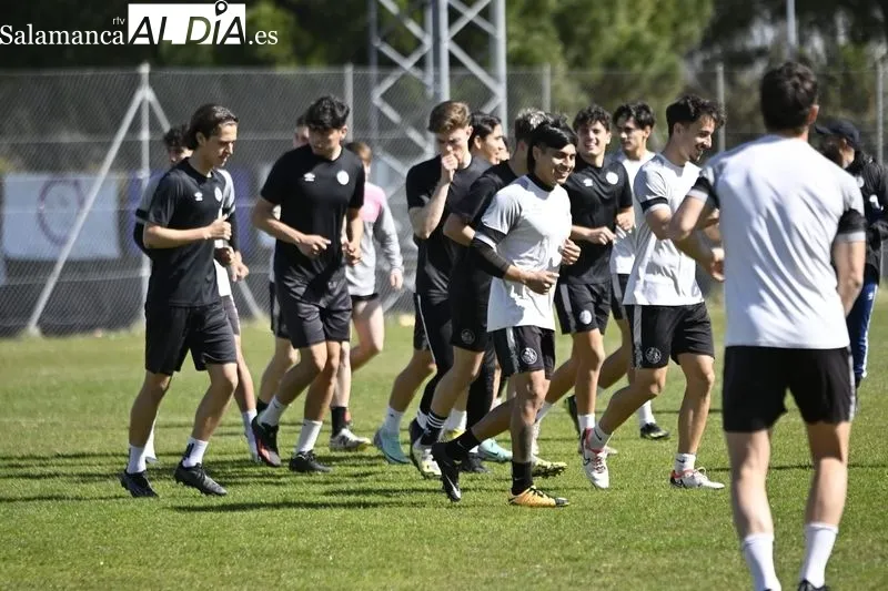 Entrenamiento del Salamanca UDS en el anexo al Tori