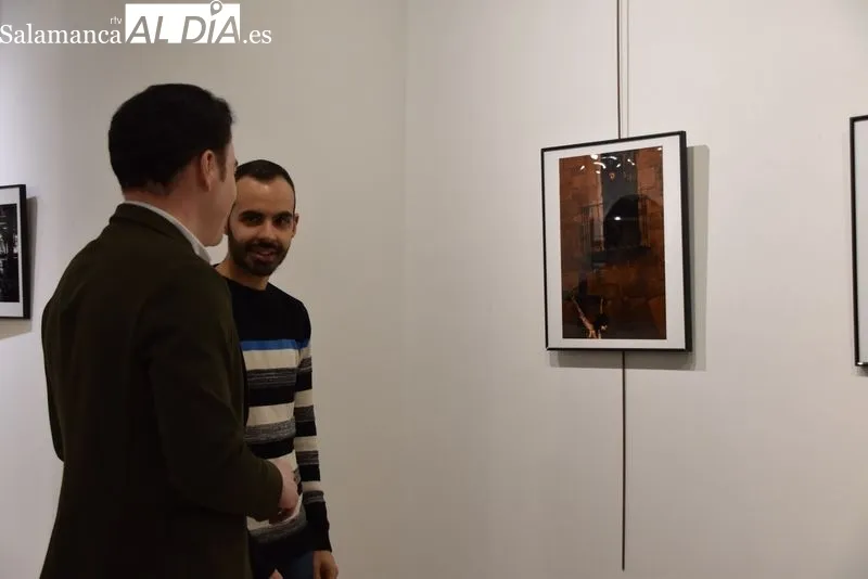 Exposición ‘Momentos de la Semana de Pasión’, de Javier Barco, en el Espacio Joven. Foto de Vanesa Martins