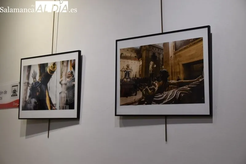 Exposición ‘Momentos de la Semana de Pasión’, de Javier Barco, en el Espacio Joven. Foto de Vanesa Martins