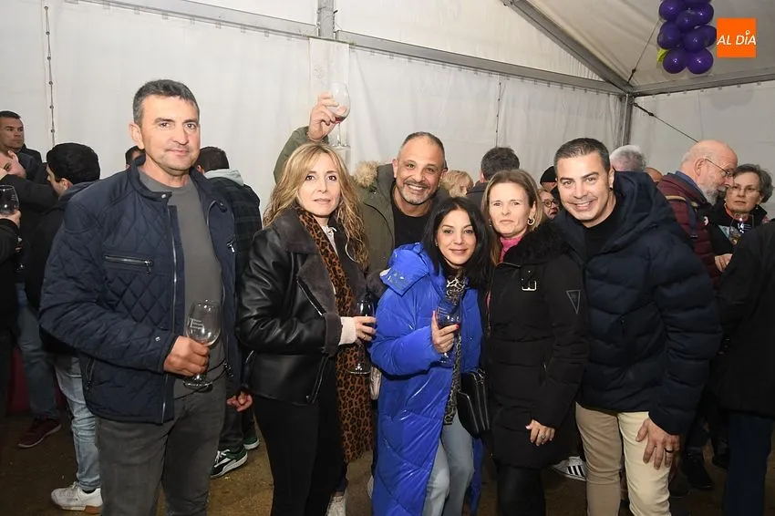 Pequeños productores vinícolas en la 2ª Noche de vinos y Rosas/ Fotos: Adrián M.Pastor