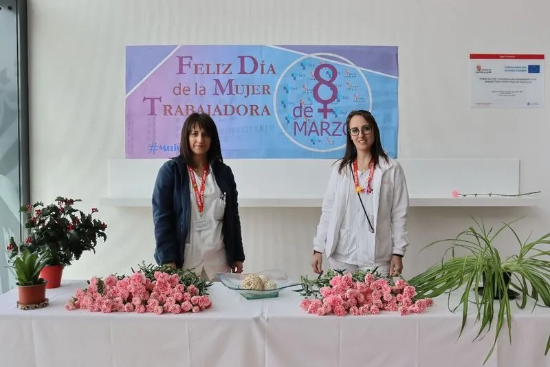 Foto 3 - El Hospital de Salamanca se suma a la celebraci&oacute;n del D&iacute;a Internacional de la &nbsp;Mujer&nbsp;