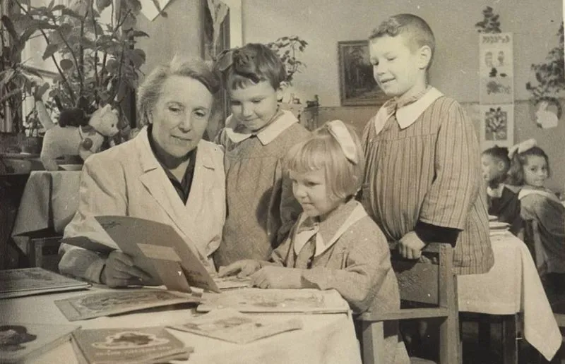 Fotografías contenidas en la obra, de Maria Lamas y otros autores, y fotos de la escritora pertenecientes a los herederos de Maria Lamas en la edición del diario ‘Público’