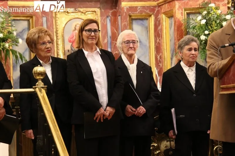 Foto 3 - Un canto lleno de emoci&oacute;n para pregonar la Semana Santa albense