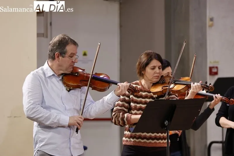 Fantástico concierto con la presencia de más de 110 violinistas de CyL   | FOTOS: David Sañudo 