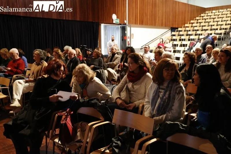 Salamanca rinde homenaje al poeta Vicente Rodríguez Manchado | FOTOS: David Sañudo 