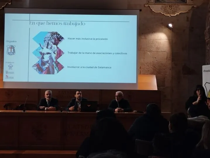 La salida profesional ‘Sentir’ de la Borriquilla, la primera procesión inclusiva