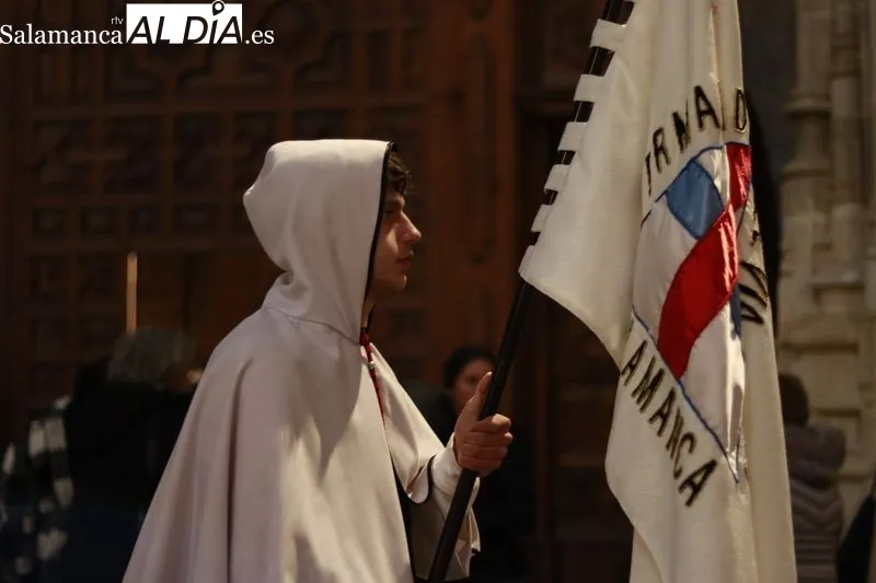 Hermanad de Nuestro padre Jesús del Vía Crucis | FOTOS: David Sañudo y Raúl González Riego