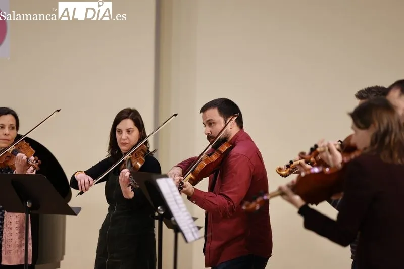 Fantástico concierto con la presencia de más de 110 violinistas de CyL   | FOTOS: David Sañudo 