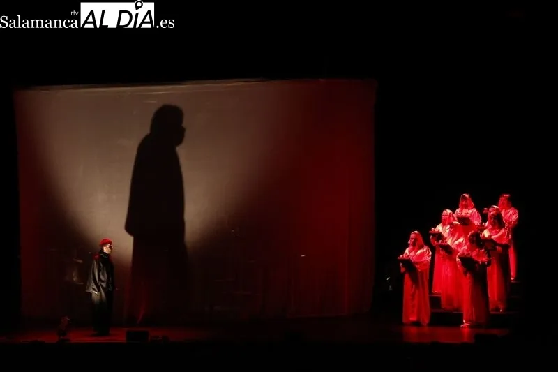 'Carmina Burana’ de La Fura dels Baus en el CAEM. Fotos: David Sañudo