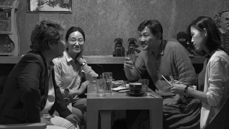 El martes 7 de mayo la Casa de las Conchas acoge la proyección de la película 'Grass', dirigida por Hong Sang-soo en 2018