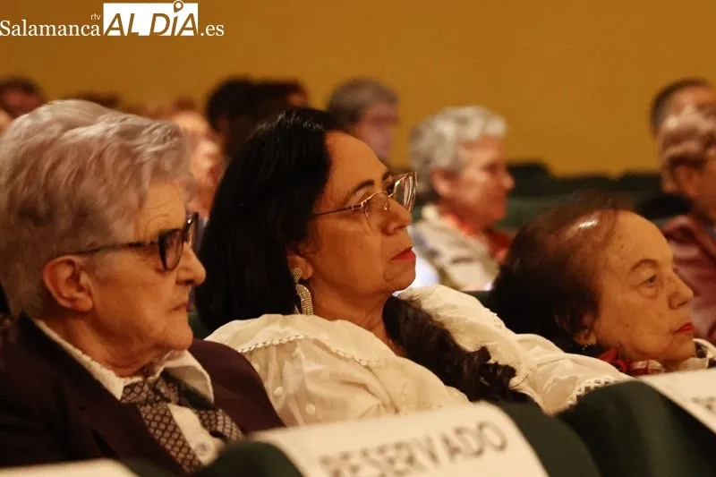 Inicio de las celebraciones del 150 aniversario de Colegio Sagrada Familia - Siervas de San José. Fotos: David Sañudo