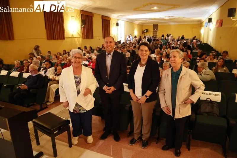 Inicio de las celebraciones del 150 aniversario de Colegio Sagrada Familia - Siervas de San José. Fotos: David Sañudo