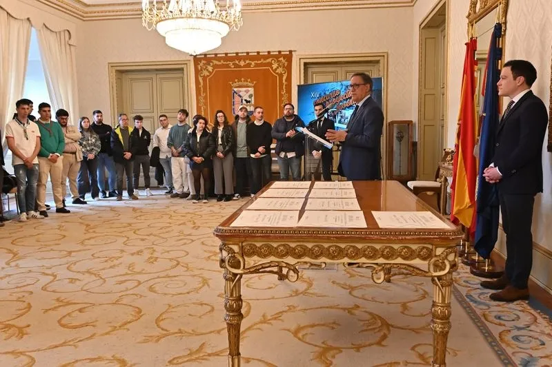 Entrega de los premios a las 21 asociaciones juveniles de la ciudad que han resultado ganadoras en el XIV Concurso de Proyectos Juveniles