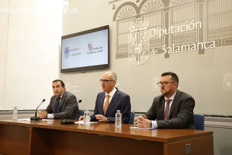 Entrega de los Inventarios de Bienes Municipales a 12 municipios | FOTOS: David Sañudo 