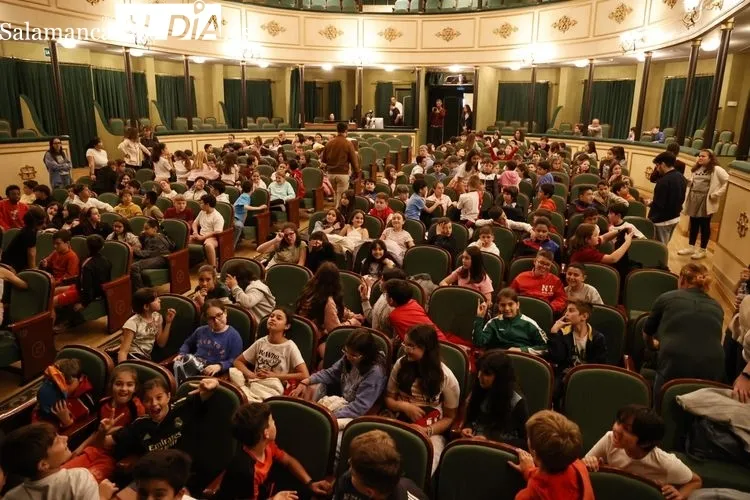 Más de 1.800 escolares participarán esta semana en el programa de ‘Teatro en inglés’  | FOTOS: David Sañudo 