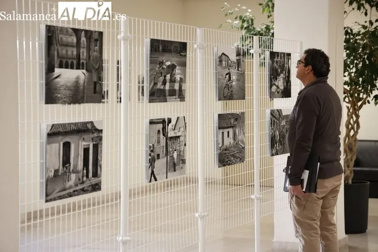 Una exposición que muestra la ciudad de Salamanca en 1988 | FOTOS: David Sañudo 