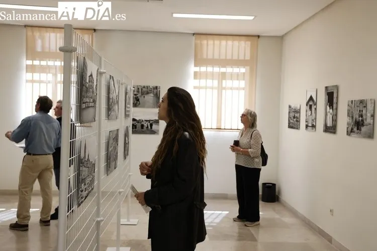 Una exposición que muestra la ciudad de Salamanca en 1988 | FOTOS: David Sañudo 