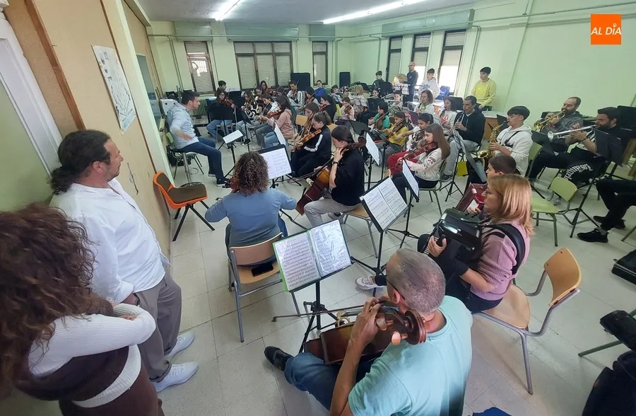 Foto 2 - La Orquesta Sinf&oacute;nica de Ciudad Rodrigo se prepara para ofrecer dos conciertos en mayo