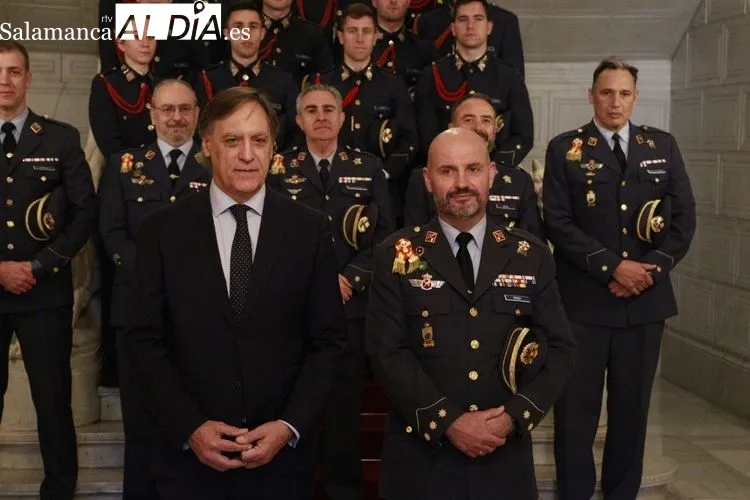 Distinciones de Huéspedes Distinguidos a la 75ª promoción de la Academia General del Aire y la 32ª promoción de la Academia Básica del Aire | FOTOS: Raúl González Riego 