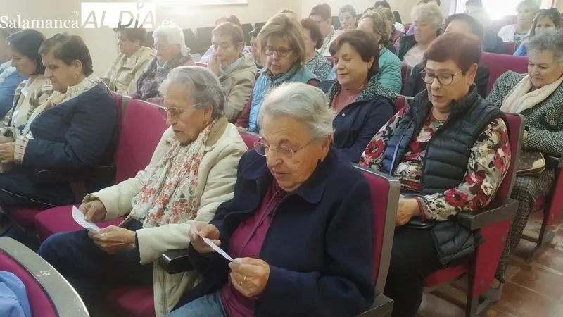 Las mujeres de la asociación se reunieron para celebrar el día del Libro