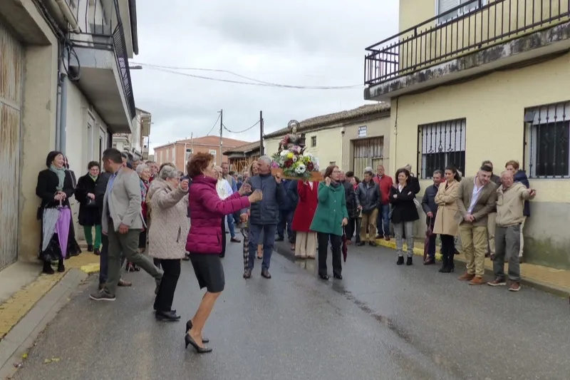 Villoria honraba en las calles a Santa Barbara 