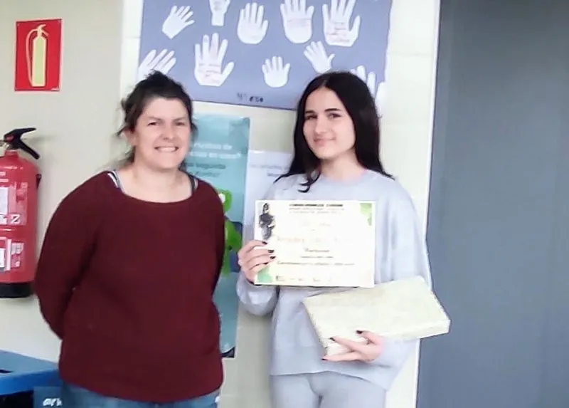 Ganadoras del III Concurso de Microrrelatos “Jóvenes reflexiones acerca de la Violencia de Género”.