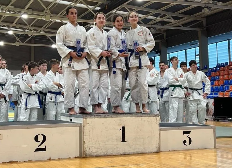 Deportistas del Club Doryoku en el Campeonato Autonómico infantil y cadete de Castilla y León