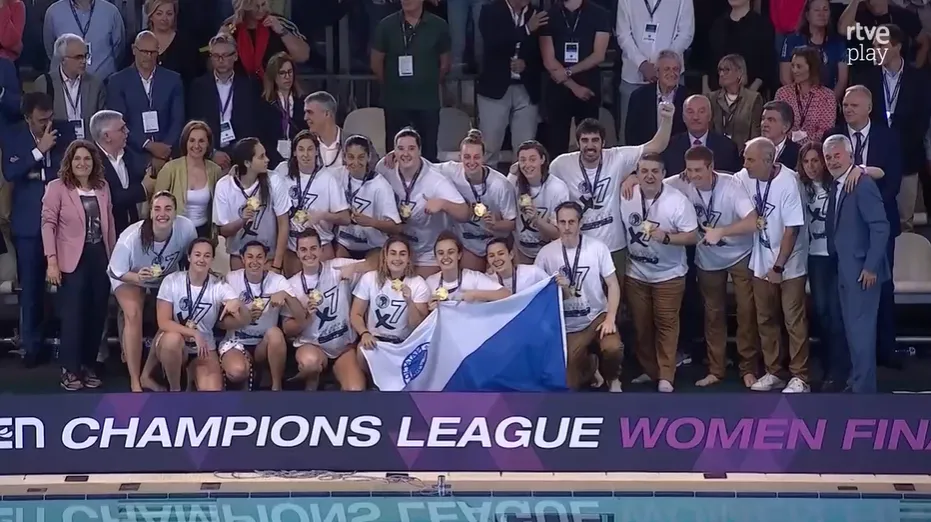 Foto 5 - Laura Ester Ramos se corona por 7&ordf; vez campeona de Europa de clubes