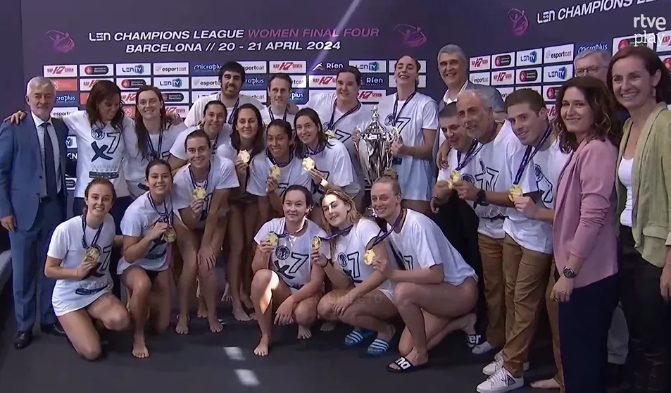 Foto 7 - Laura Ester Ramos se corona por 7&ordf; vez campeona de Europa de clubes