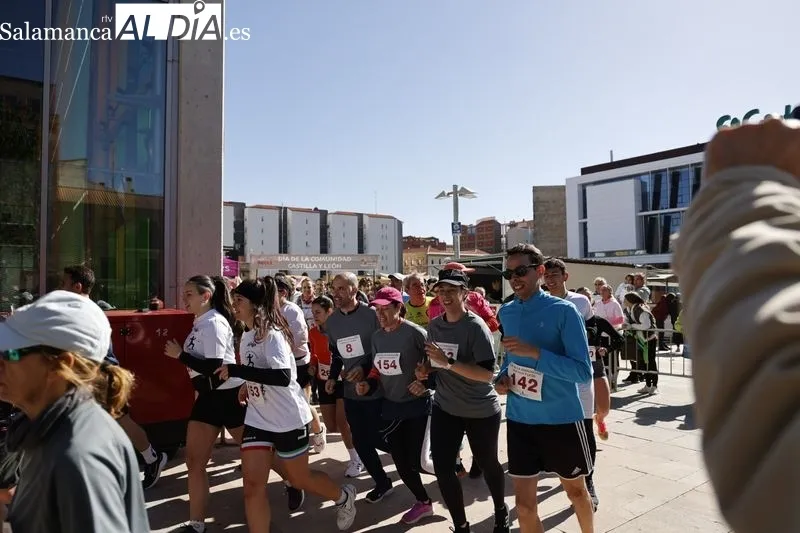 Carrera popular del 23 de abril. Fotos: David Sañudo.