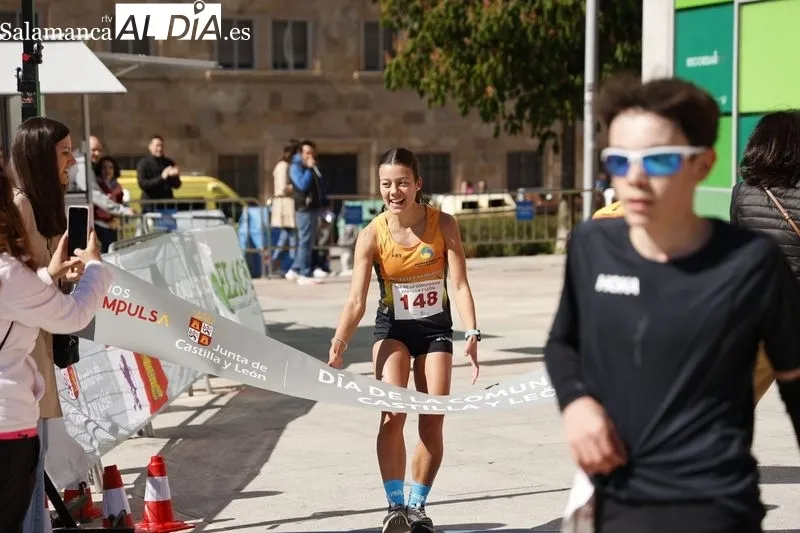 Carrera popular del 23 de abril. Fotos: David Sañudo.