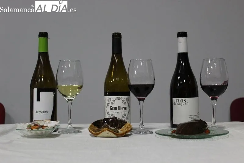 Cata de vino en el Restaurante La Cala. Foto: Federica Pérez